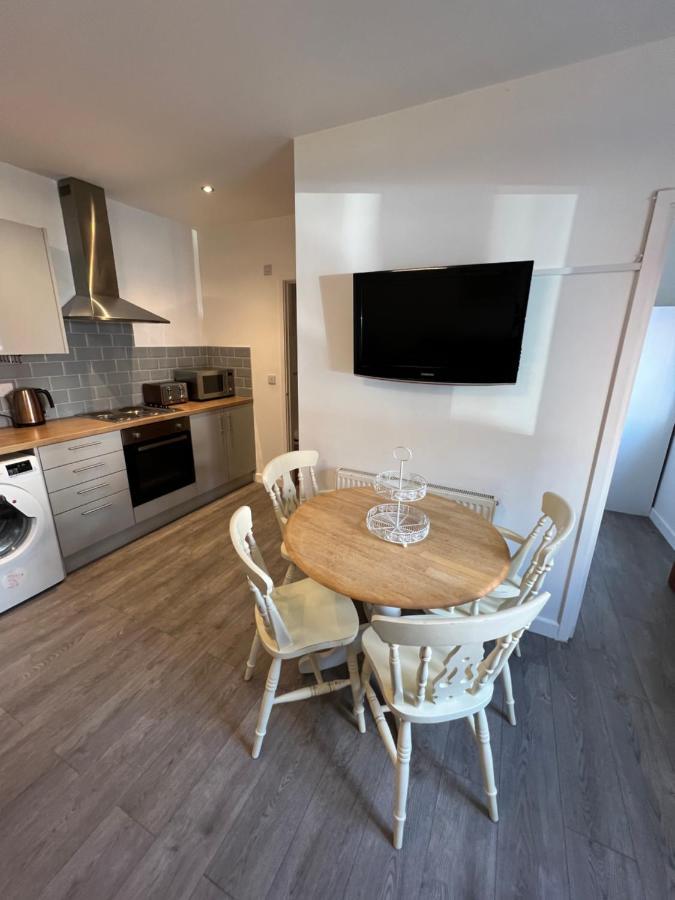 A Spacious Flat Cardiff Extérieur photo